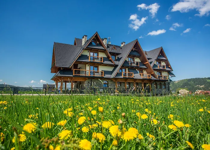 Silverton -sauna, jacuzzi, mini Siłownia, bar SezonowyPensjonat